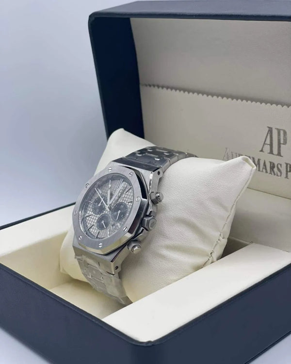 Audemars Piguet Black Chrono khaki dial